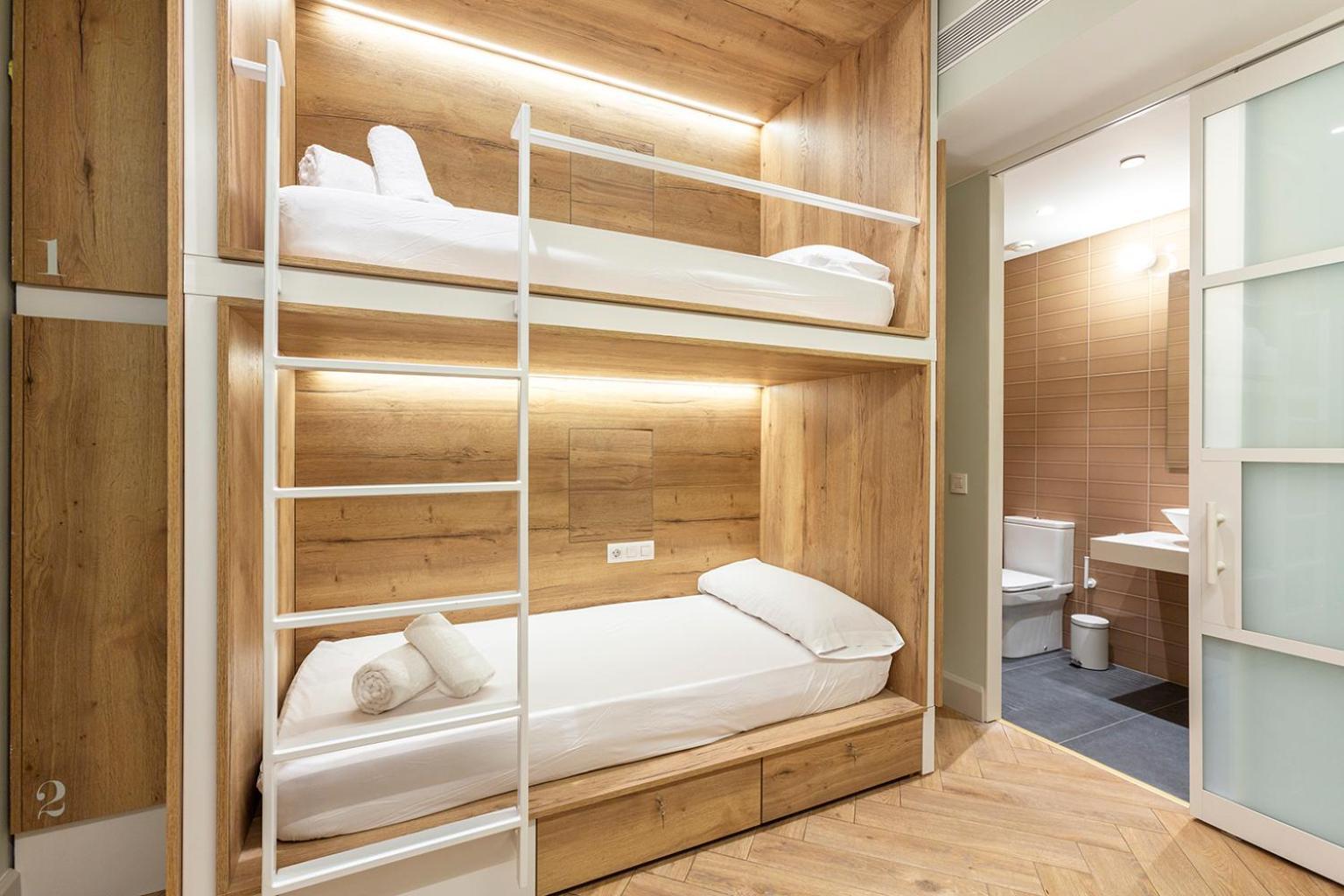 Weflating Boutique Hostel Barcelona Ngoại thất bức ảnh